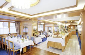 DE_ALL_AGO_Hotel_Filser_1469094199.eps