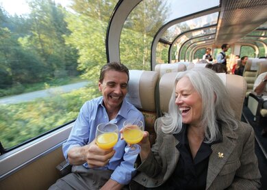 Rocky Mountaineer, GoldLeaf Service | © Rocky Moutaineer