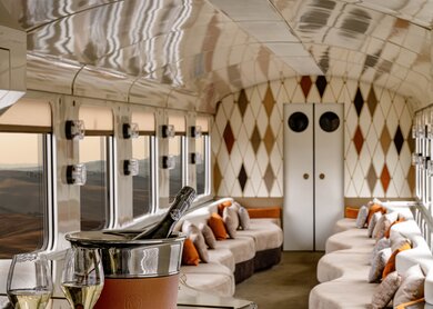La Dolce Vita Orient Express, Barwagen