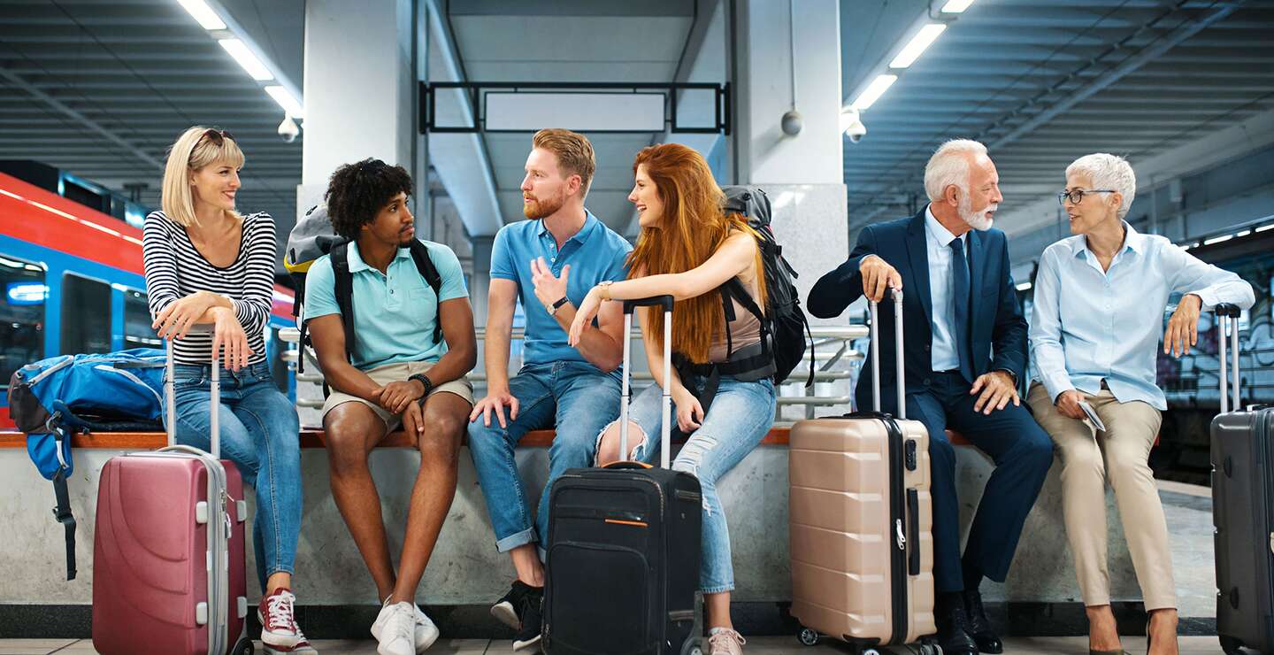 Ameropa - Bahn und Hotel im Paket | © Gettyimages.com/gilaxia