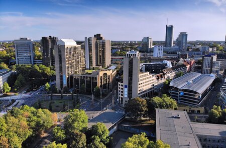 Blick auf die Stadt Essen bei Tag | © Gettyimages.com/tupungato
