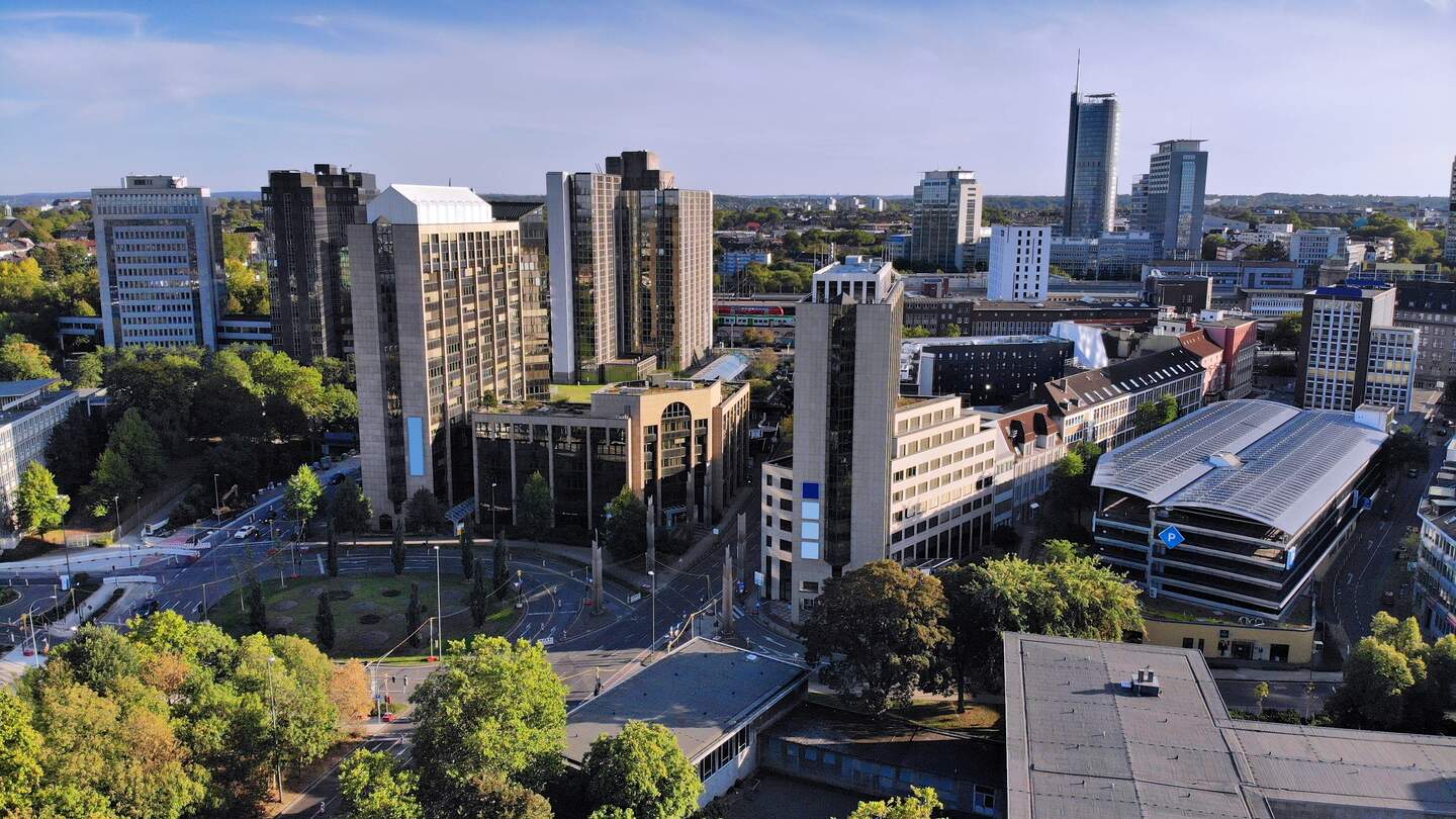 Blick auf die Stadt Essen bei Tag | © Gettyimages.com/tupungato