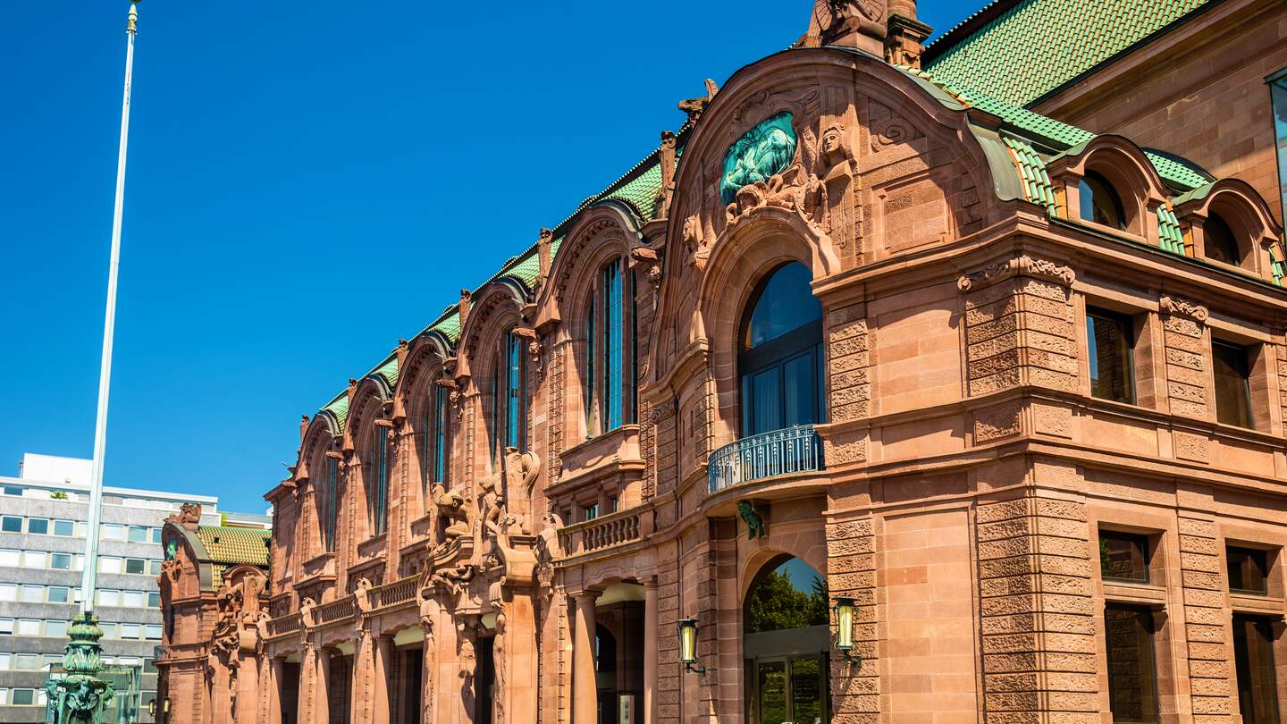 Mannheim Rosengarten, einer Konzerthalle und Kongresszentrum "Bade" | © Gettyimages.com/Leonid Andronov
