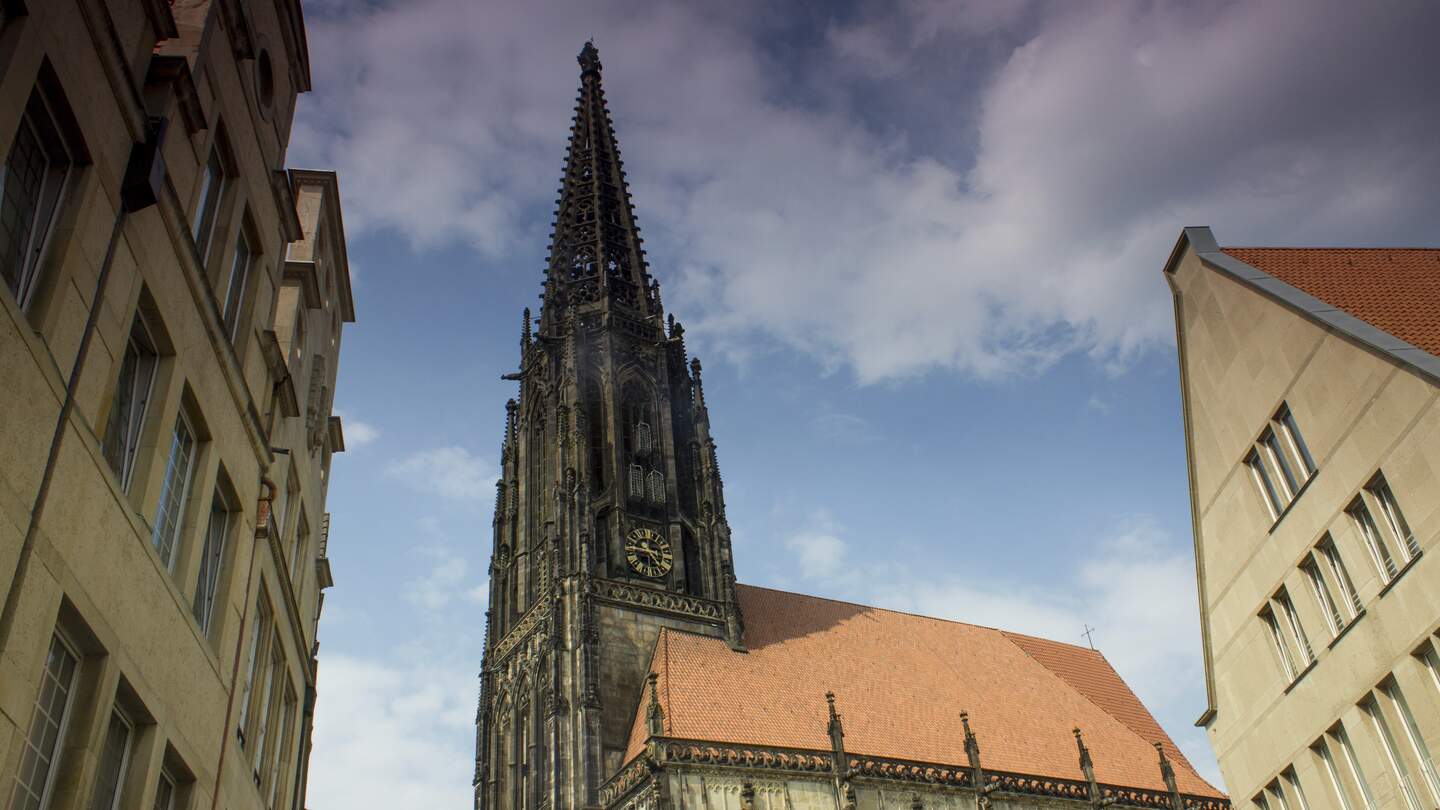 St. Lamberti Kirche in Muenster | © Gettyimages.com/Teka77