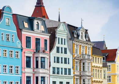 Die Altststadt von Rostock | © Gettyimages.com/seanpavonnephoto