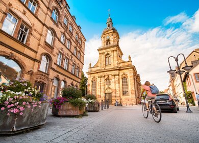 Blick auf die Altstadt von Saarbruecken mit der Basilika Sankt Johann | © Gettyimages.com/frantic00