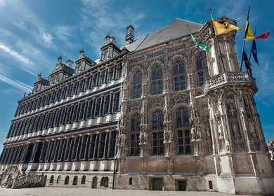 Das Alte Rathaus im historischen Zentrum von Gent, Flandern, Belgien                                          | © Gettyimages.com/Visual_Intermezzo