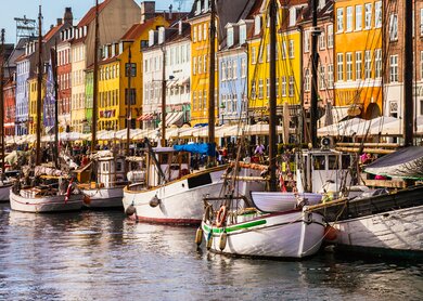 Hafen von Kopenhagen an einem schoenen Tag | © Gettyimages.com/LeoPatrizi