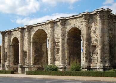 Die Porte Mars in Reims, Stadt in Frankreich in der Champagne | © Gettyimages.com/Ikonya
