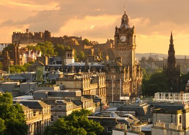 Blick auf die Altstadt in Edinburgh | © Gettyimages.com/Chris Hepburn