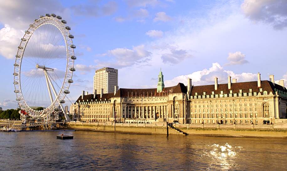 Blick auf London und das London Eye ueber die Themse | © Gettyimages.com/Thinkstock Images