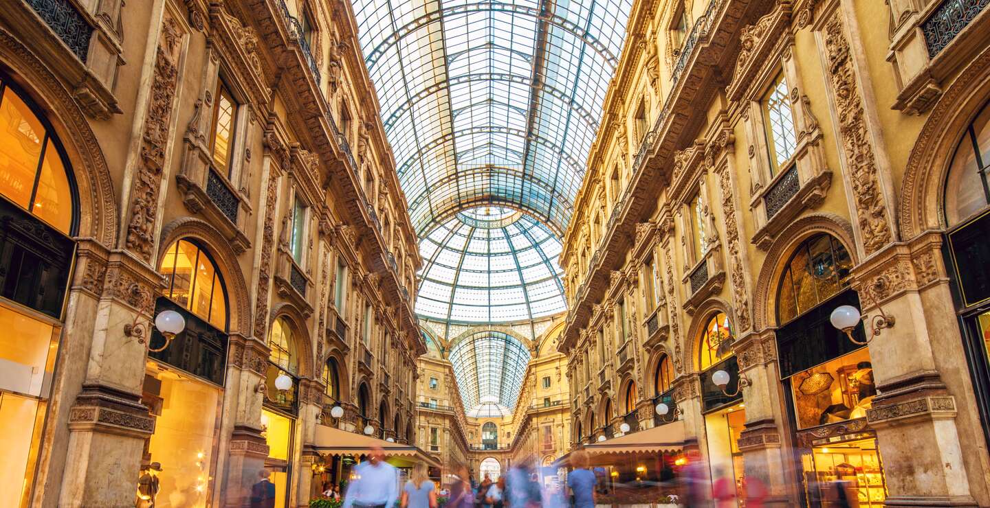 Aufnahme der beruehmten Galleria Vittorio Emanuele II in Mailand | © Gettyimages.com/Mlenny