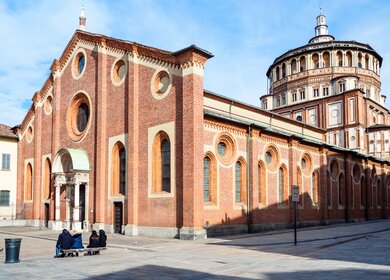 Blick auf die Kirche Chiesa di Santa Maria delle Grazie in Mailand | © Gettyimages.com/KrimKate