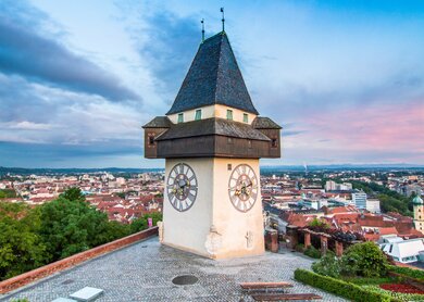 Uhrturm Sightseeing Graz Steiermark Oesterreich | © Gettyimages.com/Wirestock