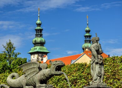 Lindwurmbrunnen, Sehenswürdigkeit in Klagenfurt am Wörthersee | © Gettyimages.com/FotoGablitz