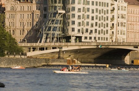 Tanzendes Haus in Prag | © Gettyimages.com/Medioimages/Photodisc
