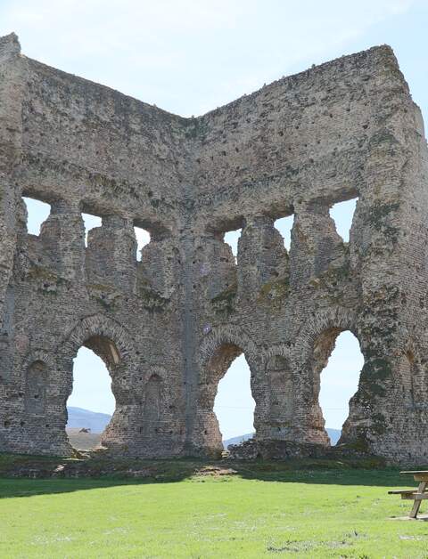 Der Tempel des Janus, erbaut im 1. Jahrhundert, Stadt Autun, Departement Saône et Loire, Frankreich | © Gettyimages.com/ericbascol