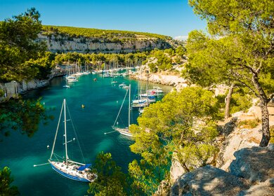 Calanque de Port Miou - Fjord in der Naehe von Cassis Village in Frankreich | © Gettyimages.com/pszabo