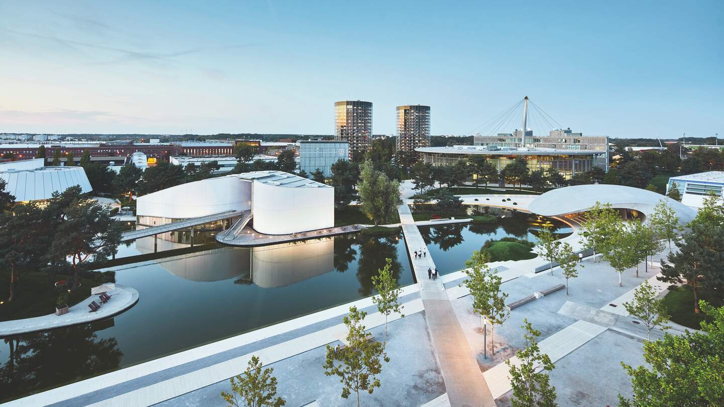 Panoramablick über die Autostadt Wolfsburg | © Michael Jungblut