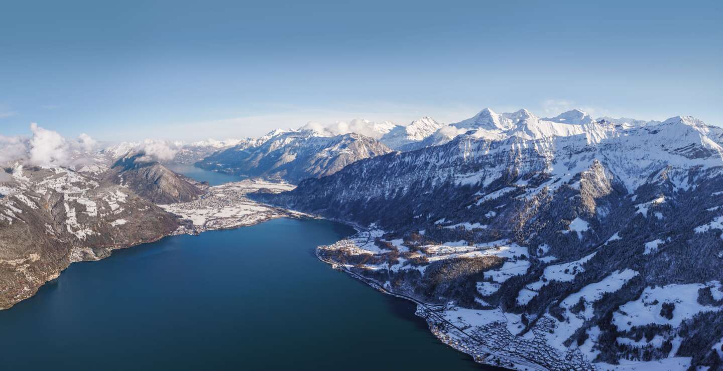 Thunersee Eiger Mönch Brienzersee im Winter | © Interlaken Tourismus, Daniel Reichenbach