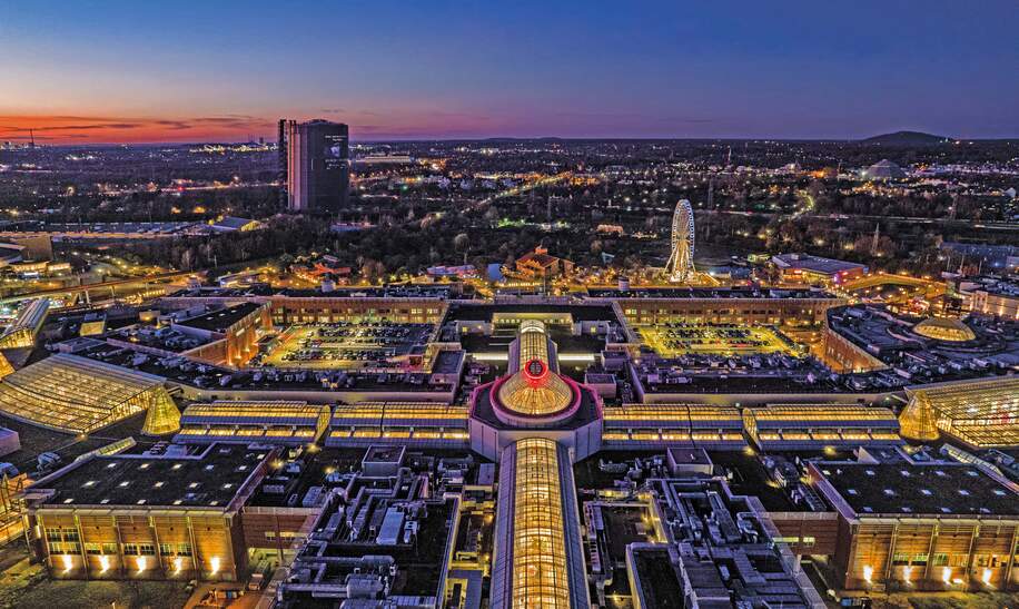 Aussicht auf die neue Mitte von Oberhausen in der Dämmerung | © Carsten Walden