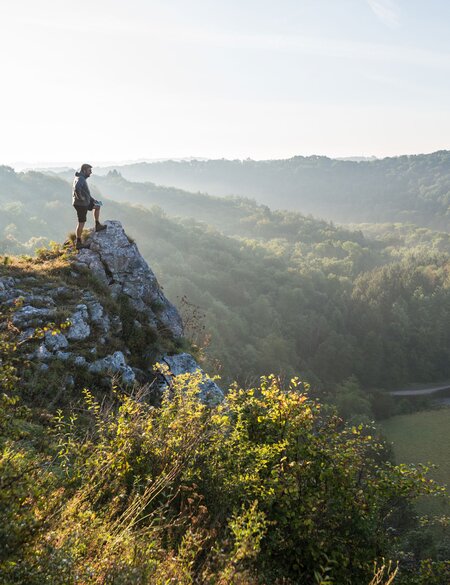 Wanderer in der Region Wallonie in Belgien | © VisitWallonia/Dominik Ketz