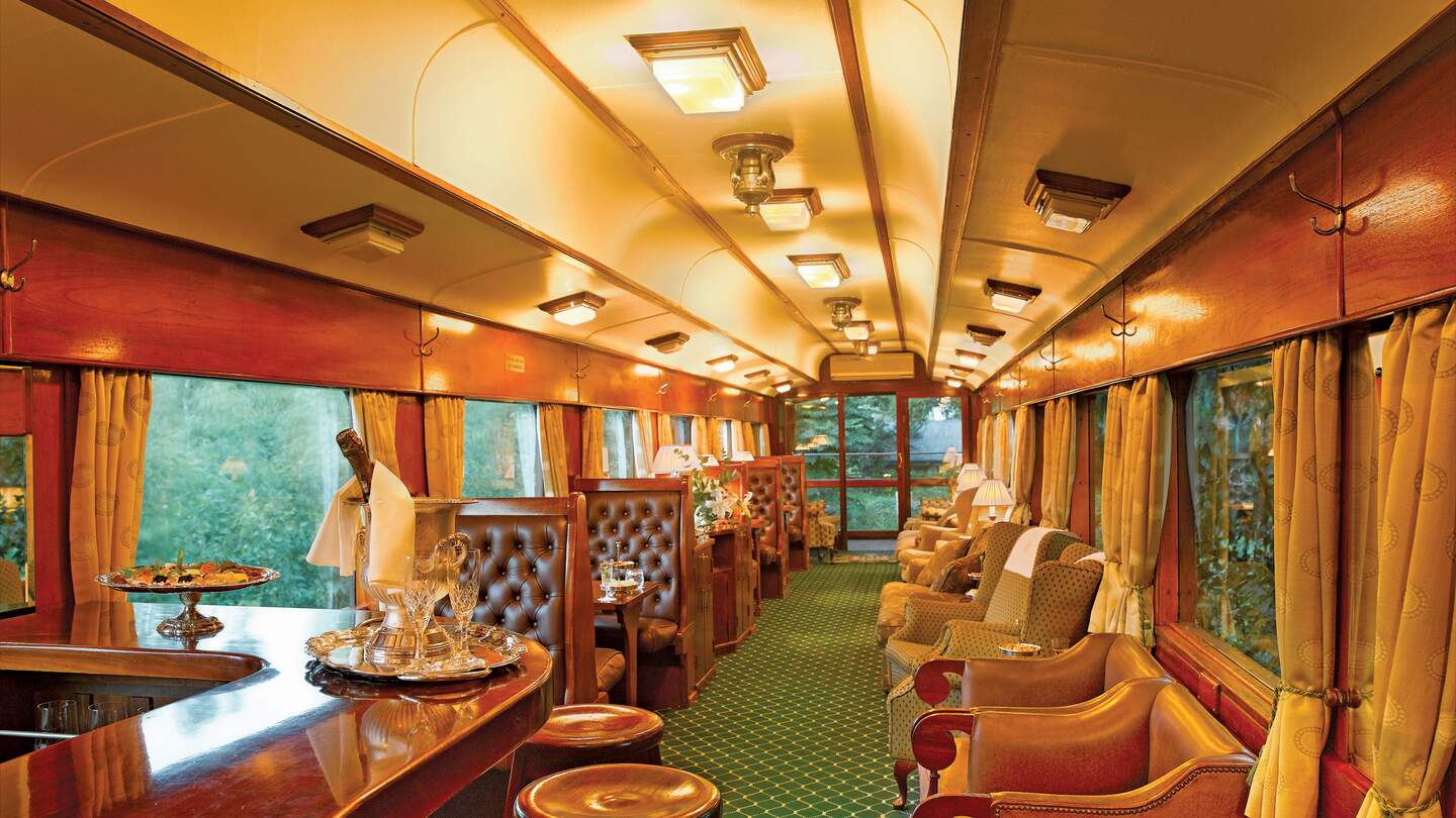 Aufnahme der Einrichtung des Aussichtswagens des African Explorers in Afrika  | ©  Rovos Rail Tours