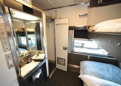 Innenansicht der Sleeper Plus Class im Zug The Canadian | © VIA Rail Canada