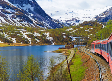 Norwegen Bergenbahn von Oslo nach Bergen | © gettyimages.com/AscentXmedia