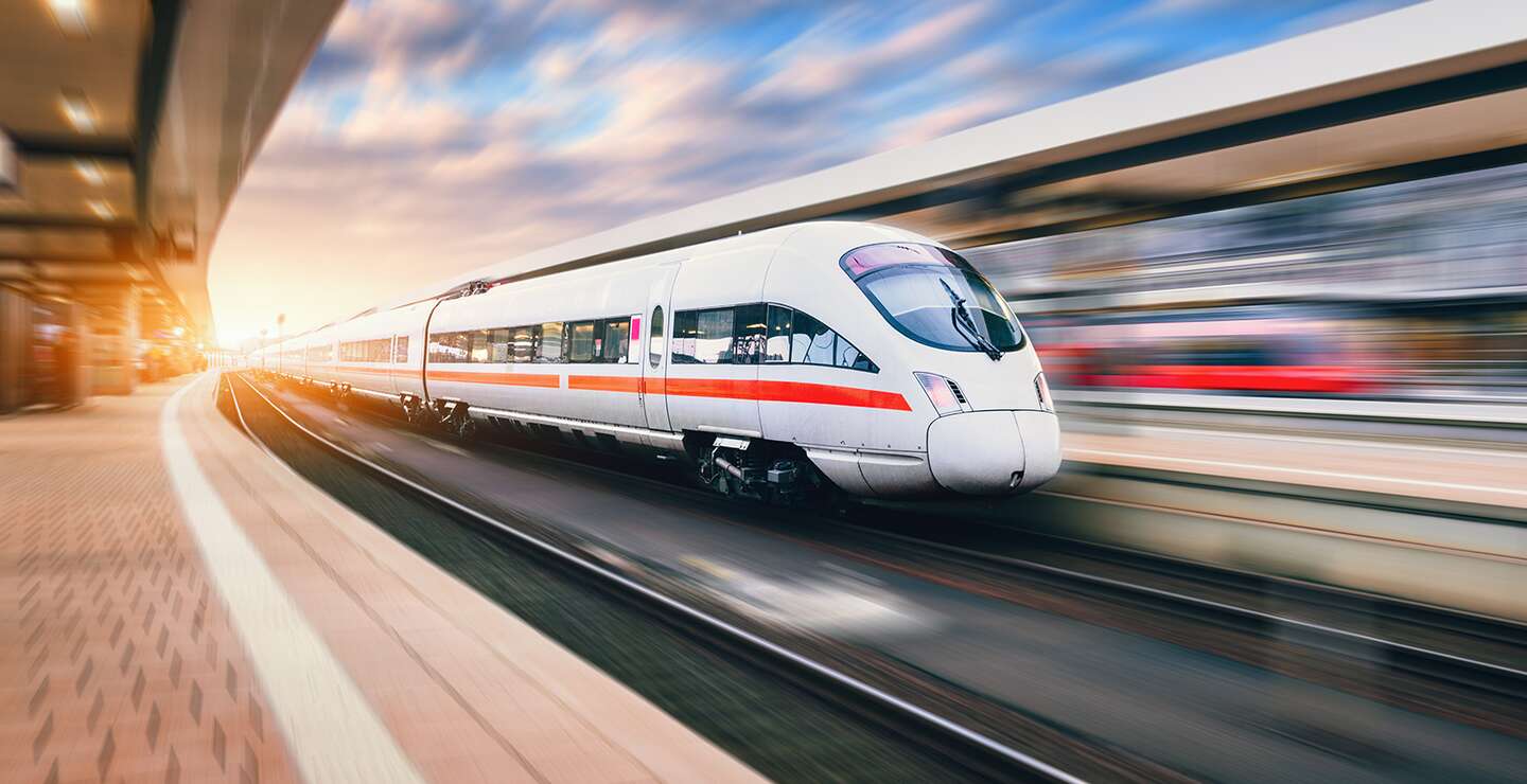 ICE Deutsche Bahn | © Gettyimages.com/den-belitsky