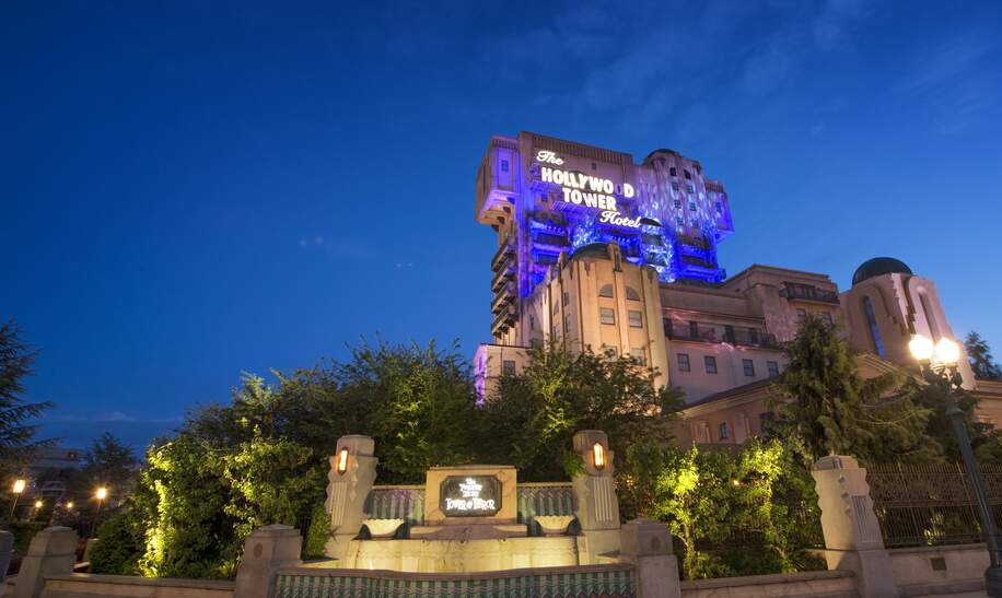 Disney Adventure World Attraktion The Twilight Zone Tower of Terror | © Disney, registered trademark of CBS, Inc.