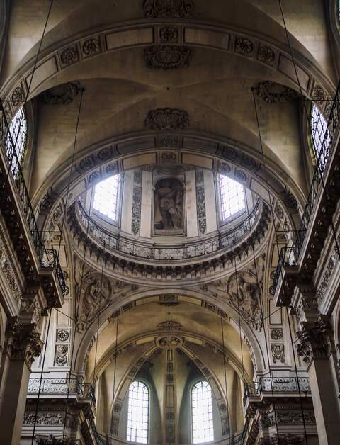 Innenansicht der Saint-Paul-Saint-Louis Kirche in Paris | © Gettyimages.com/Jerome_Correia