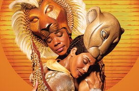 Nahaufnahme von Simba und Nala aus dem Musical Disneys Der Koenig der Loewen  | © Stage Entertainment