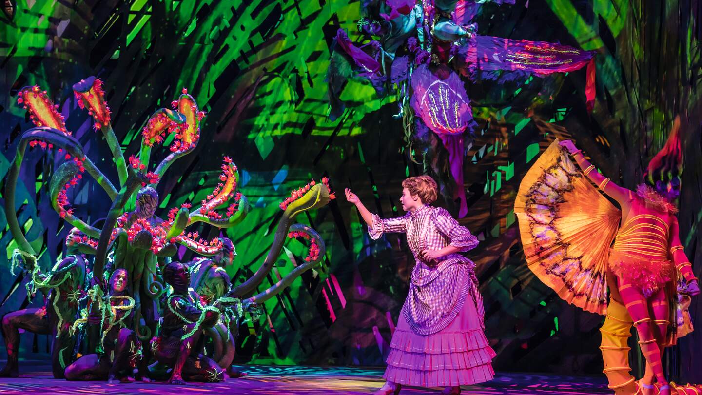 Szenenbild aus dem Musical Disneys Tarzan mit Jane im Dschungel | © StageEntertainment/Johan Persson