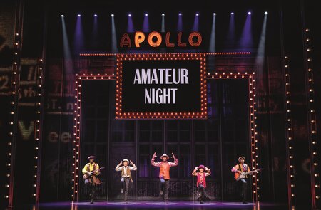 Michael Jackson Musical Performance - Michael Jackson und die Jackson 5 bei ihrem legendären Auftritt während der Amateur Night im Apollo Theater  | © Stage Entertainment/Matthew Murphy