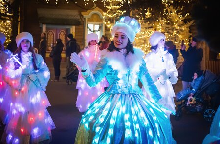 Europa-Park Parade Winter | © Europa-Park GmbH & Co Mack KG